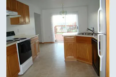 1441 E Buckwood Ct #1443, Oak Creek, WI 53154 - Photo 7