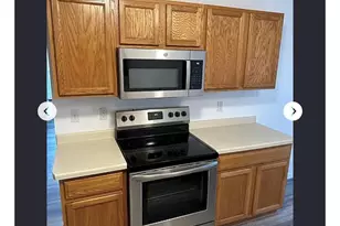 1441 E Buckwood Ct, Oak Creek, WI 53154 - Photo 3