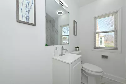 4208 N 19th Pl, Milwaukee, WI 53209 - Photo 15
