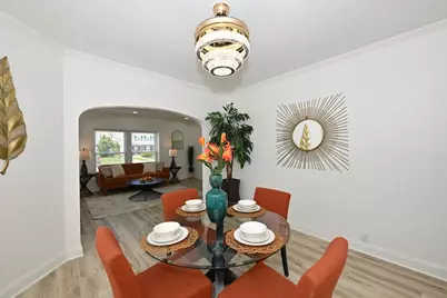 4208 N 19th Pl, Milwaukee, WI 53209 - Photo 9