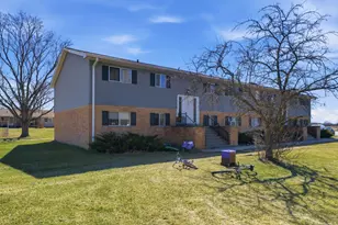 717 Maple St, Palmyra, WI 53156 - Photo 3