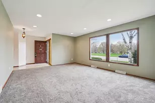 313 S University Dr, Waukesha, WI 53188 - Photo 9