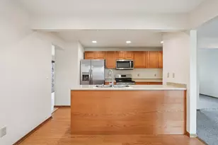 313 S University Dr, Waukesha, WI 53188 - Photo 5