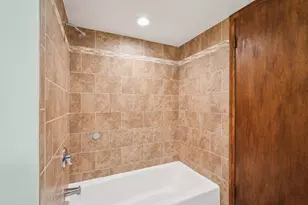 313 S University Dr, Waukesha, WI 53188 - Photo 21