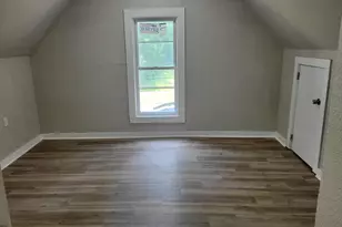 5024 N 32nd St, Milwaukee, WI 53209 - Photo 9