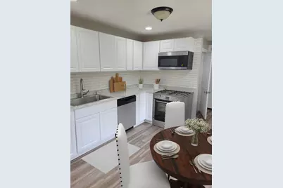 5024 N 32nd St, Milwaukee, WI 53209 - Photo 3