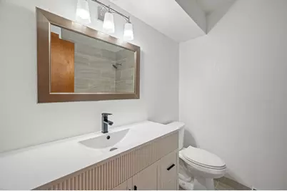 6531 N Landers St, Milwaukee, WI 53223 - Photo 21