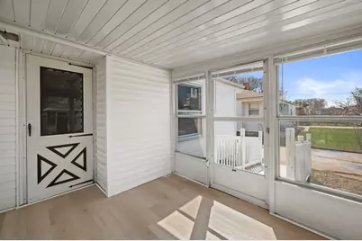 6531 N Landers St, Milwaukee, WI 53223 - Photo 29