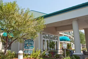 111 Center St, Lake Geneva, WI 53147 - Photo 15