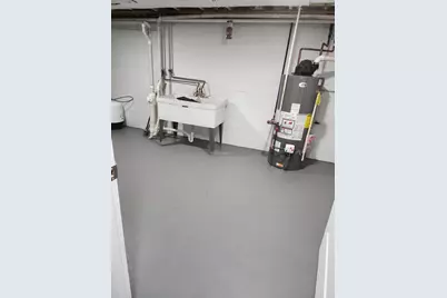 W156N5104  Arbor Vitae Ct, Menomonee Falls, WI 53051 - Photo 23