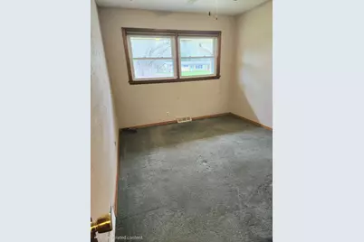 W156N5104  Arbor Vitae Ct, Menomonee Falls, WI 53051 - Photo 13