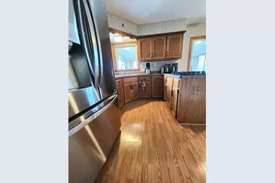 W156N5104  Arbor Vitae Ct, Menomonee Falls, WI 53051 - Photo 3