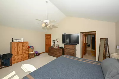 15800  Brook Ln, Brookfield, WI 53005 - Photo 21