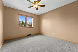 N78W15339 Haymeadow Rd, Menomonee Falls, WI 53051 - Photo 25