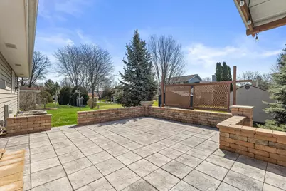 N78W15339  Haymeadow Rd, Menomonee Falls, WI 53051 - Photo 3