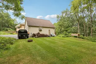 N1W31286 Hickory Hollow Ct, Delafield, WI 53018 - Photo 73