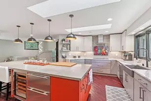 N1W31286 Hickory Hollow Ct, Delafield, WI 53018 - Photo 15