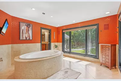 N1W31286  Hickory Hollow Ct, Delafield, WI 53018 - Photo 37