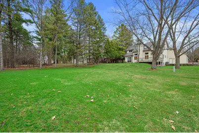 4009  Hickory Knoll Rd, Delafield, WI 53029 - Photo 39