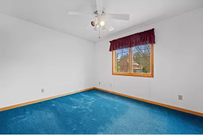 4009  Hickory Knoll Rd, Delafield, WI 53029 - Photo 25