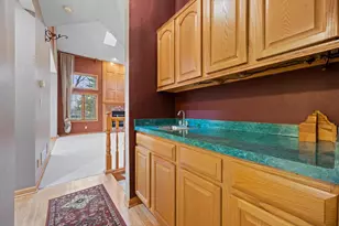 4009 Hickory Knoll Rd, Delafield, WI 53029 - Photo 9