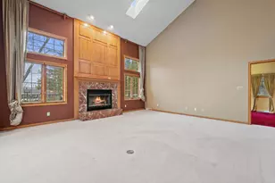 4009 Hickory Knoll Rd, Delafield, WI 53029 - Photo 7