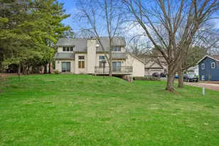 4009 Hickory Knoll Rd, Delafield, WI 53029 - Photo 37