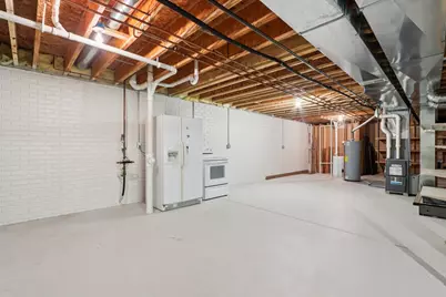 6748 S Yale Dr, Franklin, WI 53132 - Photo 35