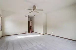 6748 S Yale Dr, Franklin, WI 53132 - Photo 19