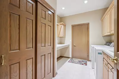 6748 S Yale Dr, Franklin, WI 53132 - Photo 29