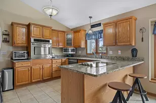 4675 78th St, Pleasant Prairie, WI 53142 - Photo 7