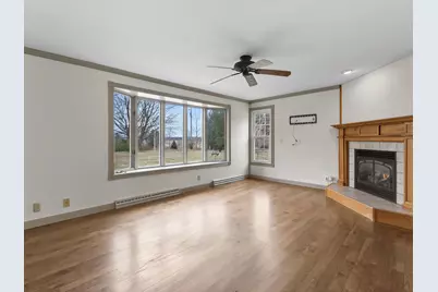 5304  Woodland Dr, Two Rivers, WI 54241 - Photo 13