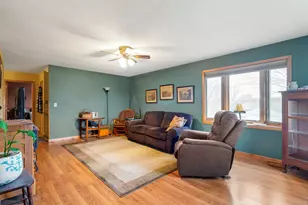 425 Church St, Holmen, WI 54636 - Photo 15