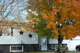 425 Church St, Holmen, WI 54636 - Photo 1