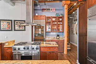 205 N Water St, Milwaukee, WI 53202 - Photo 11