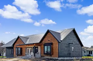 1401 Devon Rd, Burlington, WI 53105 - Photo 27