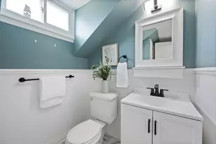 5122 N Diversey Blvd, Whitefish Bay, WI 53217 - Photo 15