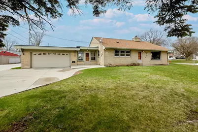 2909 S 76th St, West Allis, WI 53219 - Photo 1