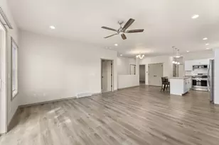 1800 Prairie Pl, Holmen, WI 54636 - Photo 9