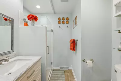 3517  Willow Cir, Sheboygan, WI 53083 - Photo 17