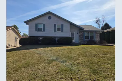 9325 W Darnel Ave, Milwaukee, WI 53224 - Photo 19