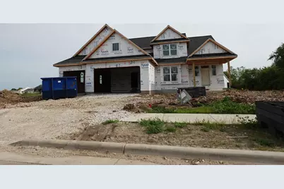 1301  Lynn Cir, Oconomowoc, WI 53066 - Photo 1