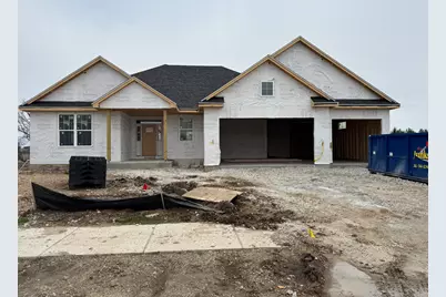 1302  Lynn Cir, Oconomowoc, WI 53066 - Photo 3