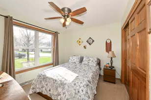 2456 Emslie Dr, Waukesha, WI 53188 - Photo 15