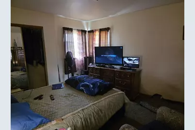 5654 N 90th St, Milwaukee, WI 53225 - Photo 5