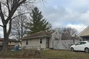 6204 W Thurston Ave, Milwaukee, WI 53218 - Photo 3