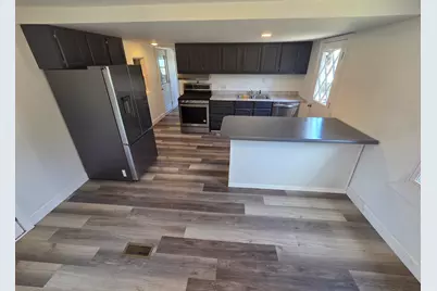 3015  Viebahn St, Manitowoc, WI 54220 - Photo 11