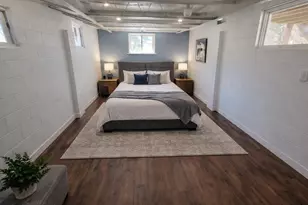 3015 Viebahn St, Manitowoc, WI 54220 - Photo 7