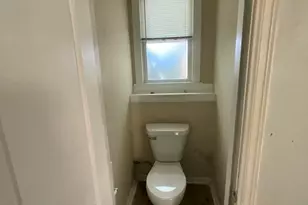 4640 N Woodruff Ave, Whitefish Bay, WI 53211 - Photo 9