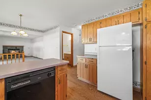 716 Appaloosa Trail, Racine, WI 53402 - Photo 9